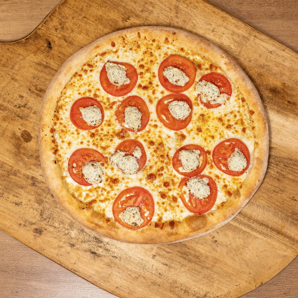 Medium Garlic Lovers Pizza.
