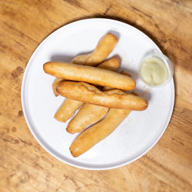 Cinnamon Sticks.