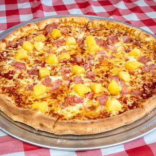 Medium Hawaiian Pizza